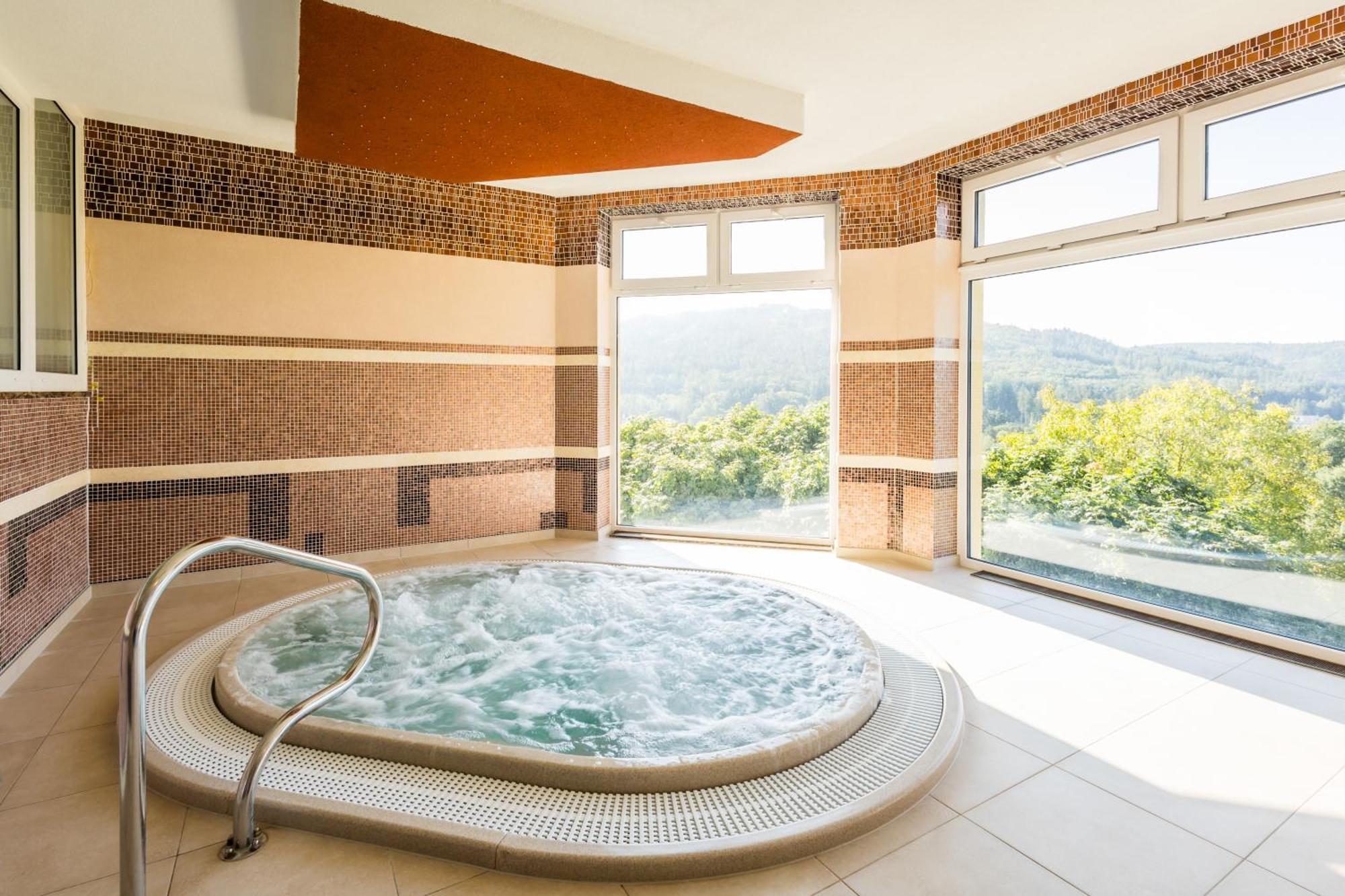 Lazensky A Wellness Hotel Nivamare Luhačovice Eksteriør billede